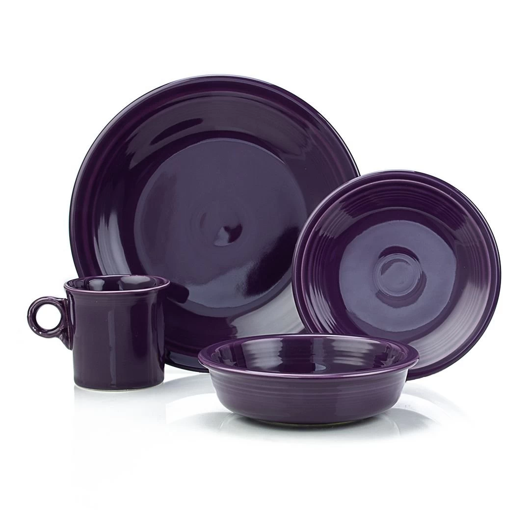 Fiesta® 16-Piece Classic Dinnerware Set | Mulberry