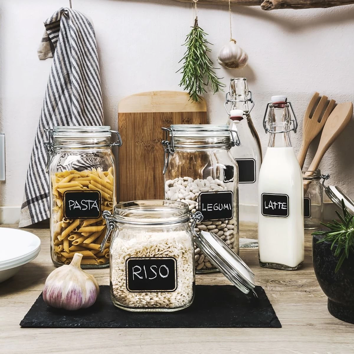 Bormioli Rocco 0.75L Swing Top Storage Jar With Chalkboard Label - Image 2