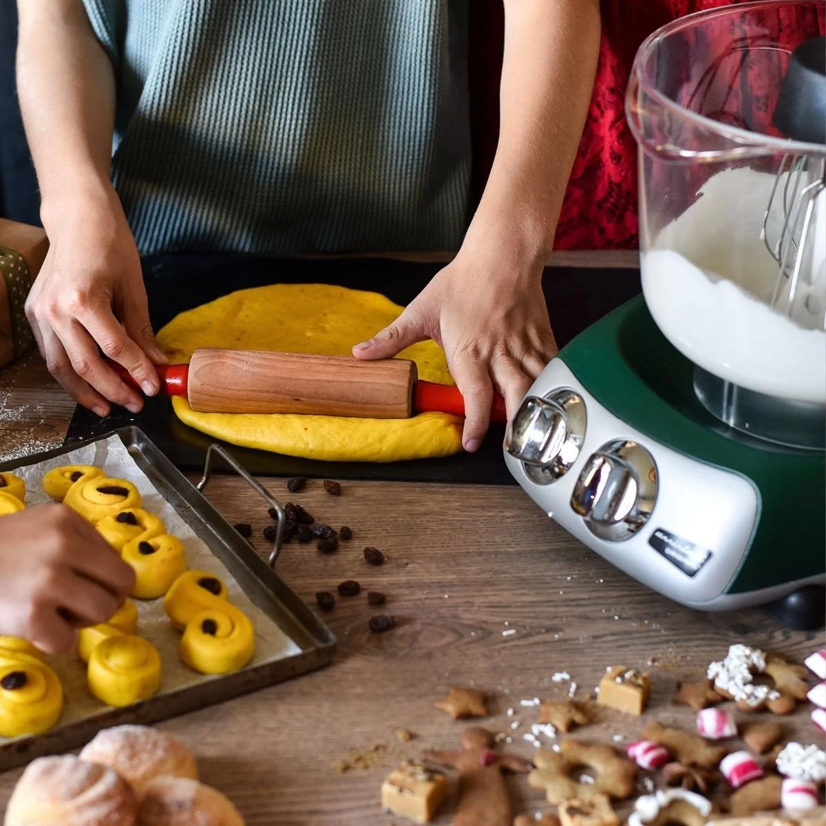 Ankarsrum Original 6230 Model Stand Mixer | Forest Green - Image 4
