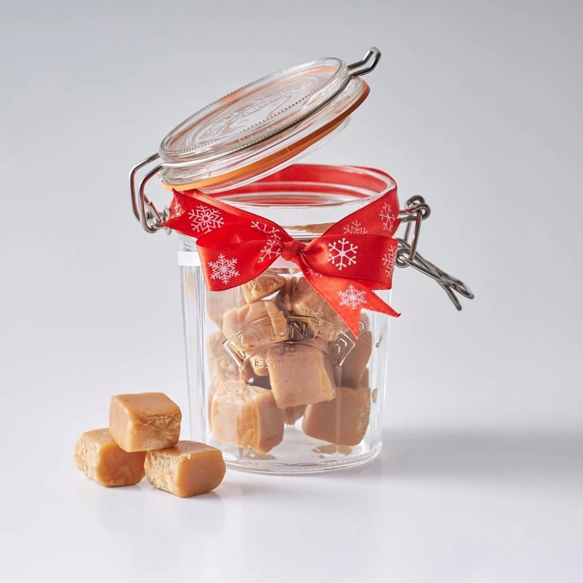 Kilner Facetted Clip Top Jar | 15.2oz - Image 3