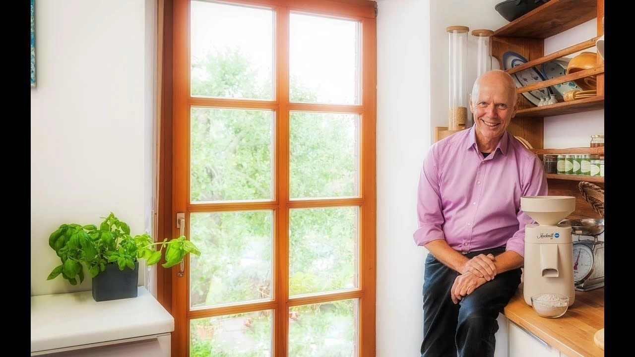 Mockmill Professional 200 Grain Mill - Image 4