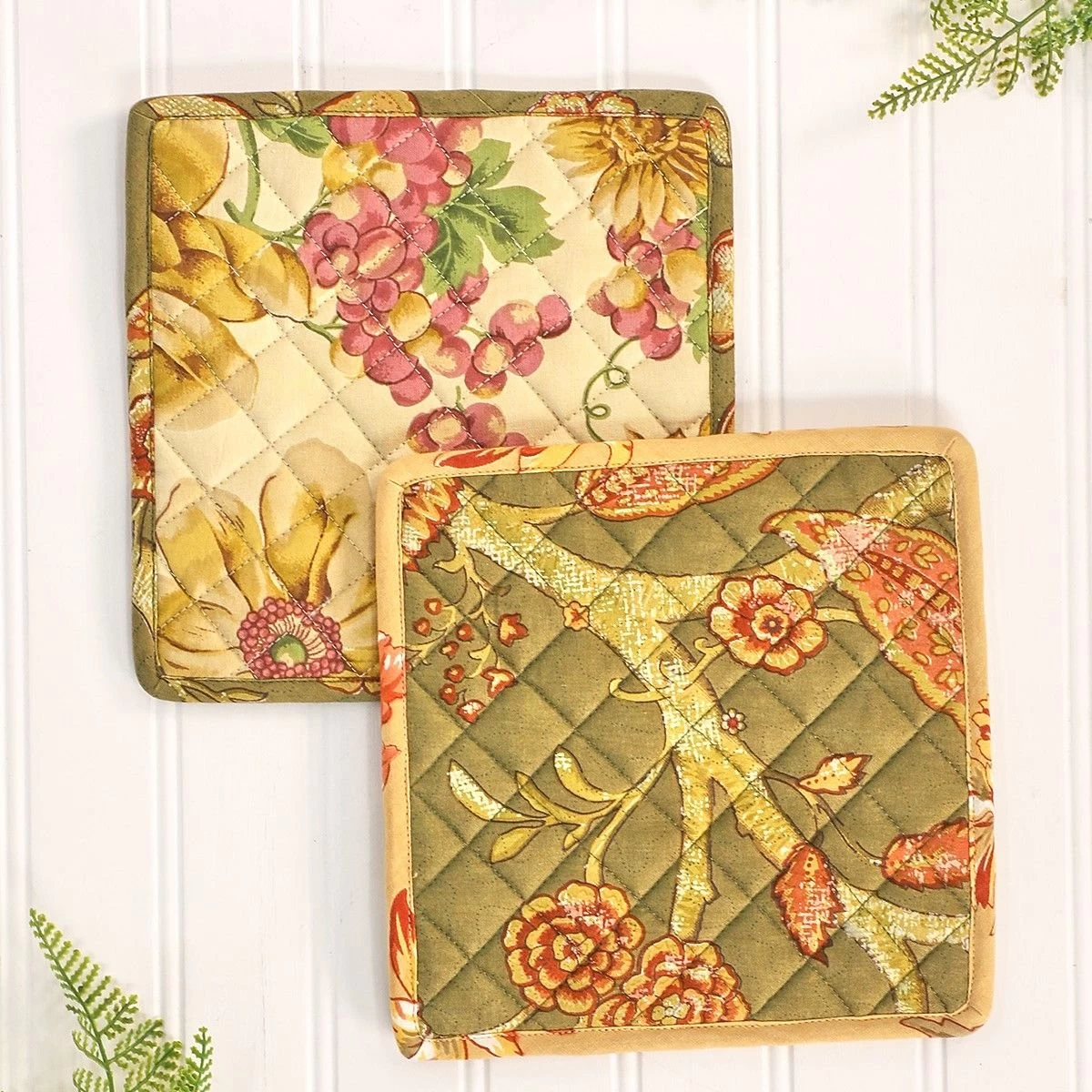 April Cornell Potholders (Set Of 2) | Pumpkin Hollow Patchwork - Image 2
