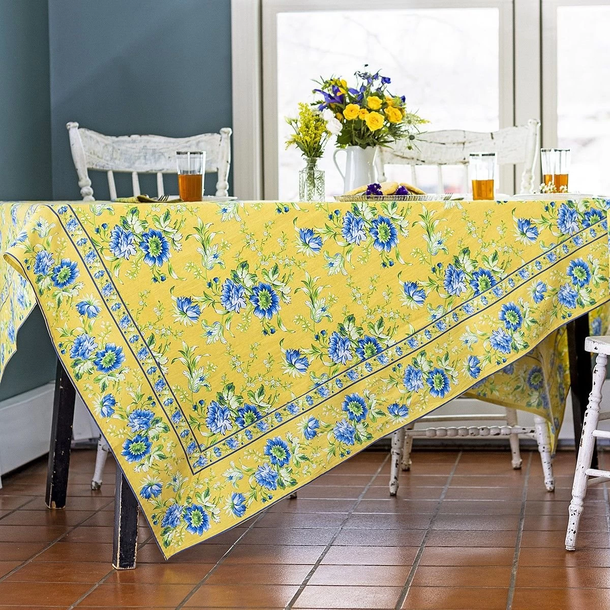 April Cornell 60" X 90" Music Dining Tablecloth | Gold - Image 2